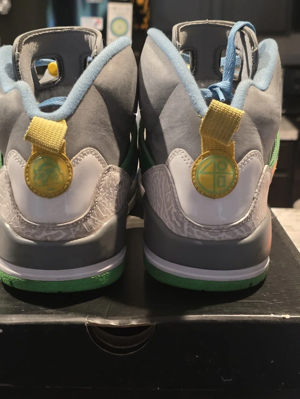 Jordan Spizike (Easter Editon) Mens Size 13